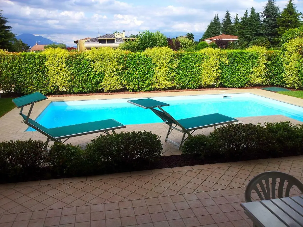 Villa Oliva Manerba del Garda 0*,  Italy
